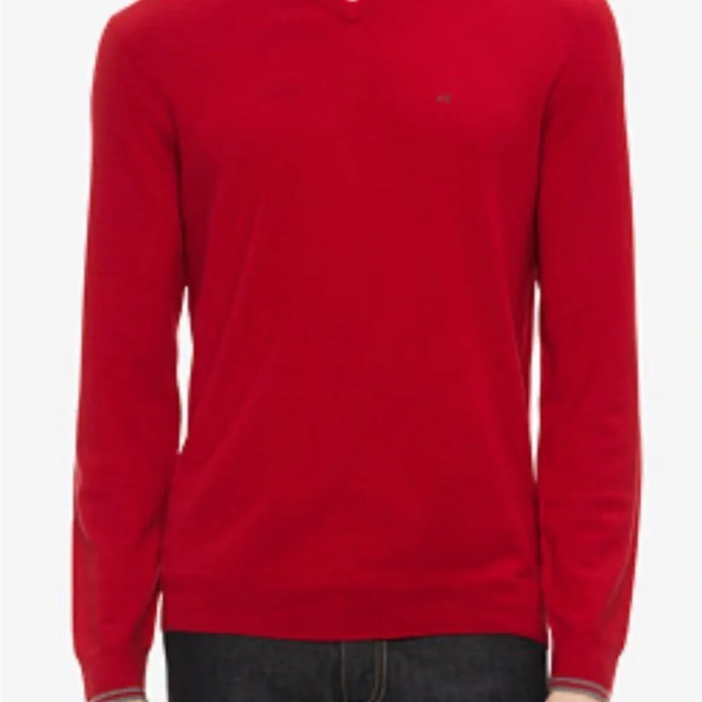 CALVIN. KLEIN Men's Red V-Neck Sweater. SIZE M - Picture 2 of 7